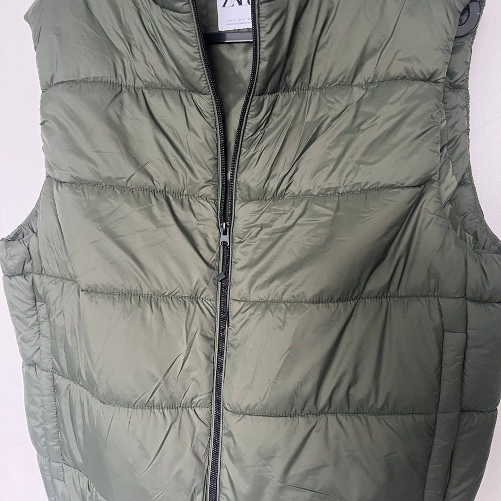 Puffer Vest with Drawstring at Hem in Army Green main image 0